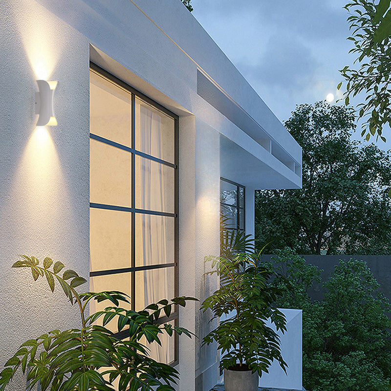 Fenlin Outdoor Wall Light