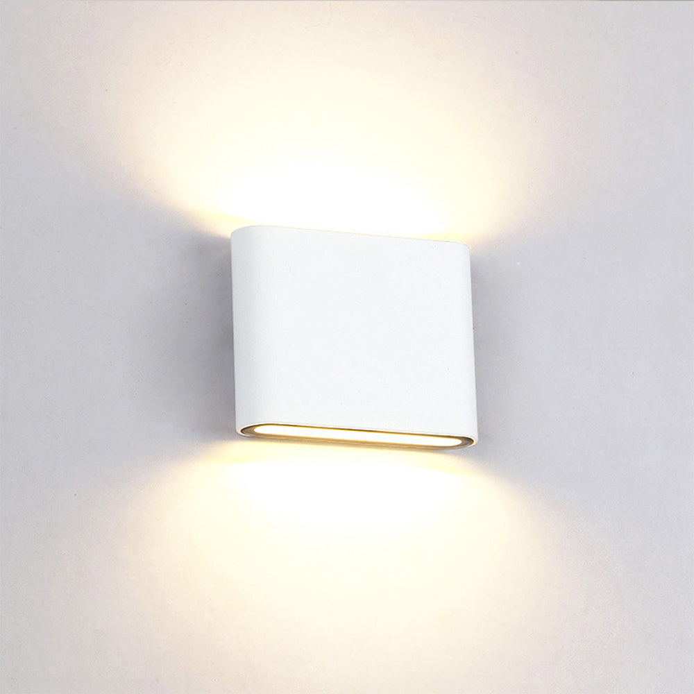 Delvin Wall Light For Outdoors