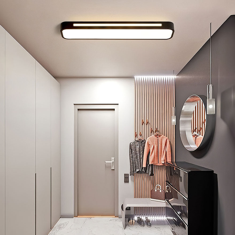 Longus Ceiling Light