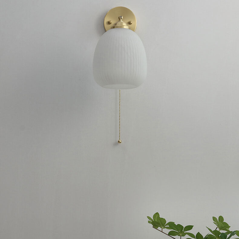 Arioris Fluted Wall Light