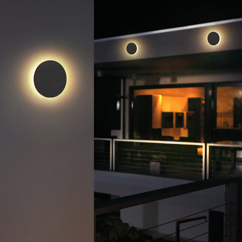 Eveiaay Outdoor Wall Light