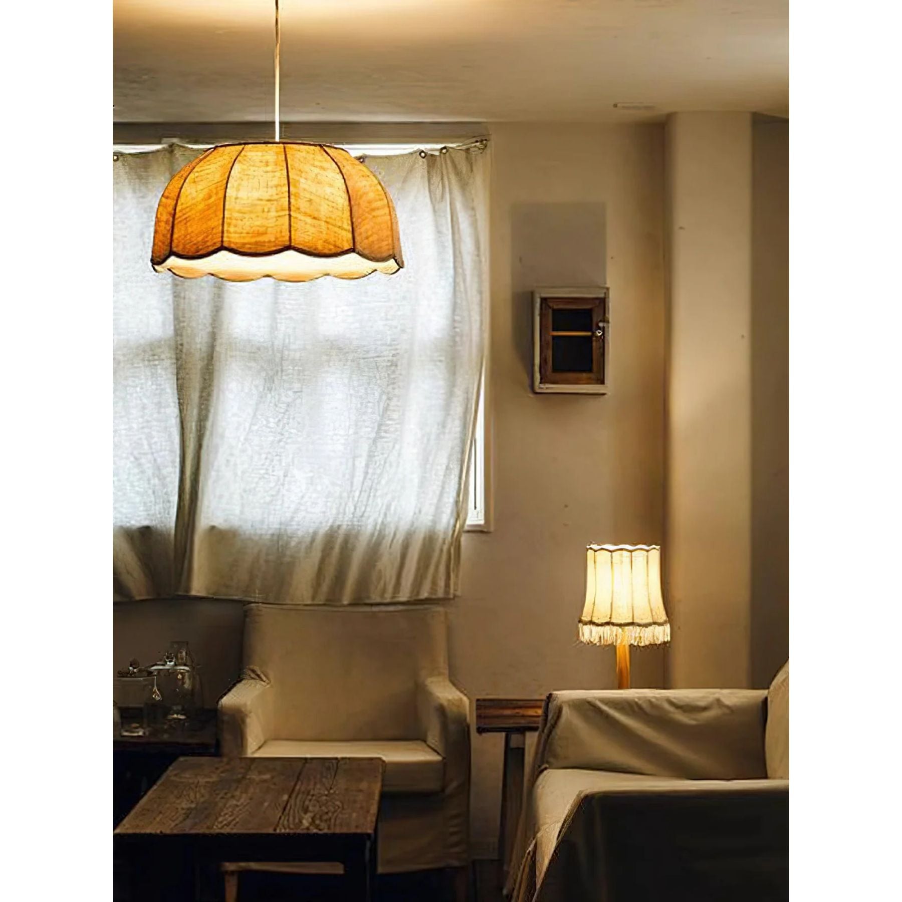 Benzana Leaf Pendant Light