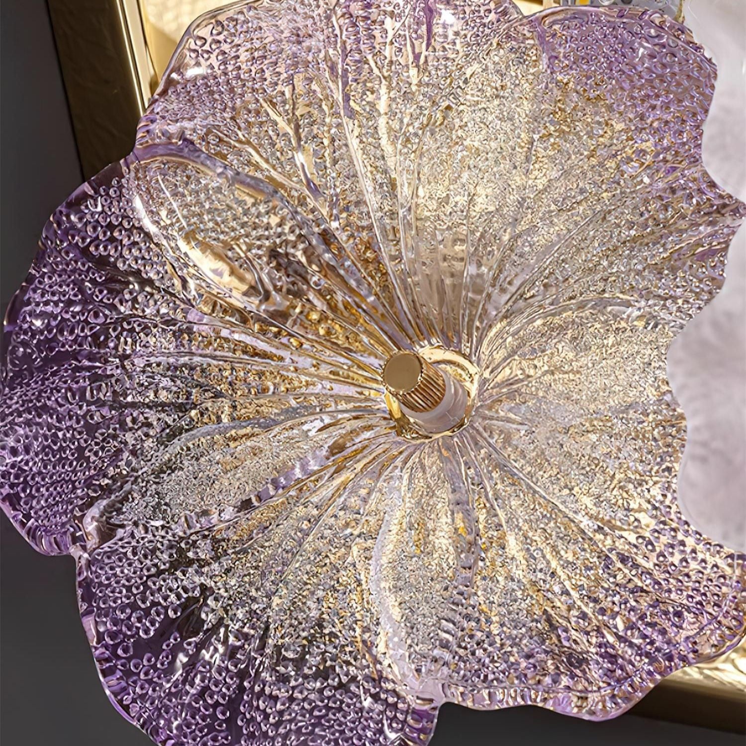 Leyza Flower Wall Light