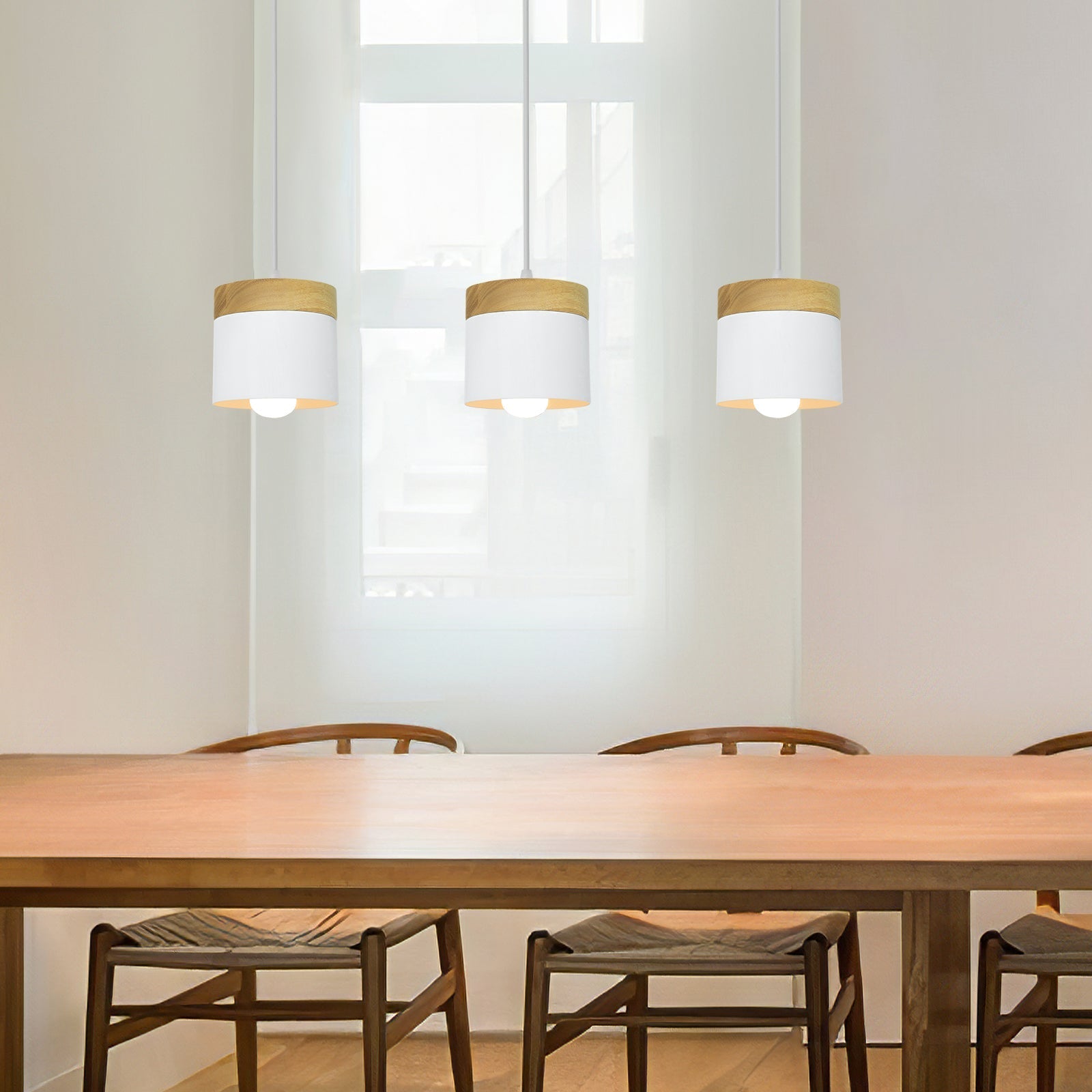 Suspendu Pendant Light