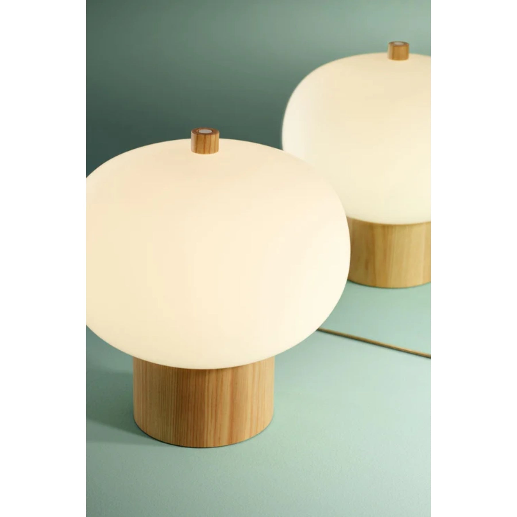 Largis Table Lamp