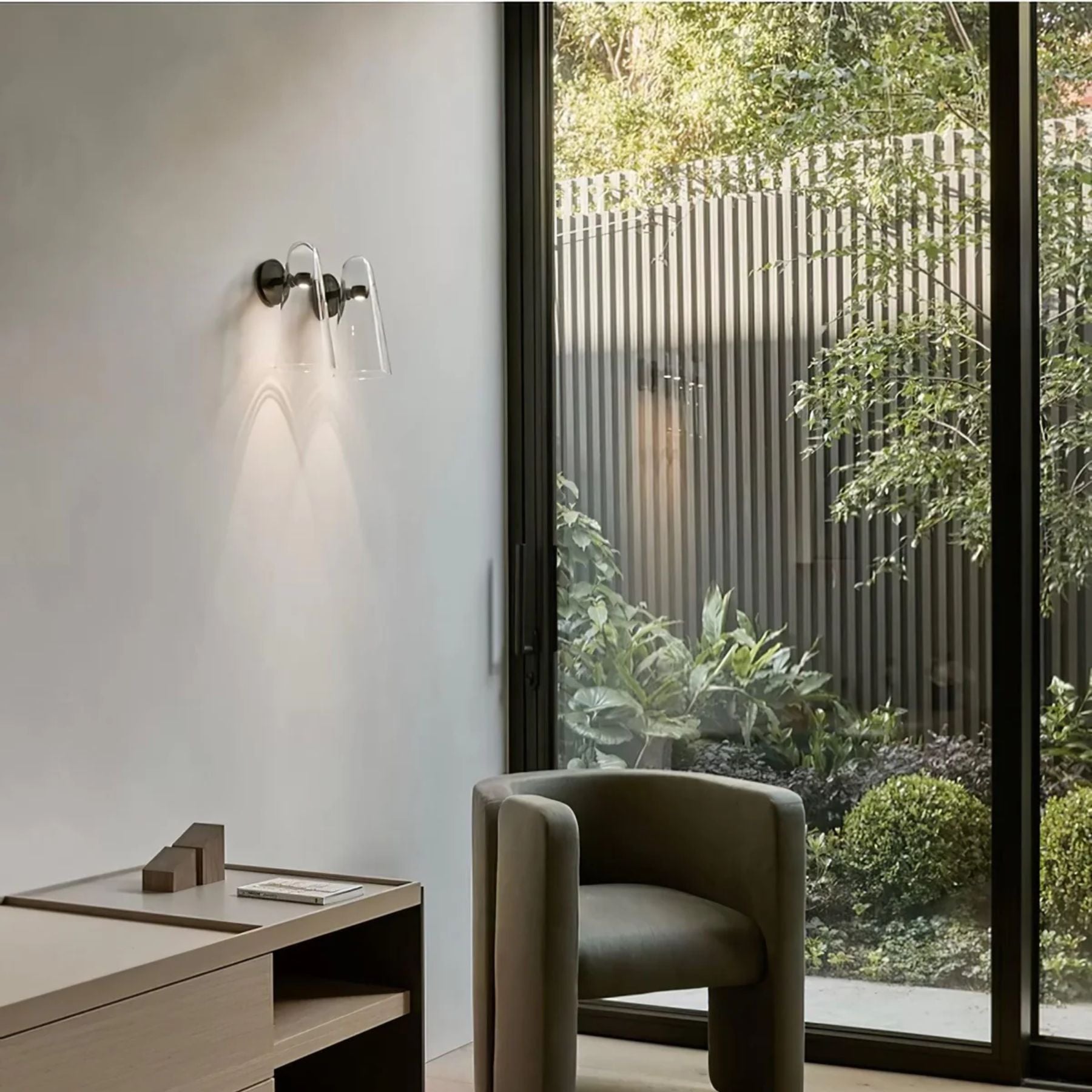 Conziza Glass Wall Light