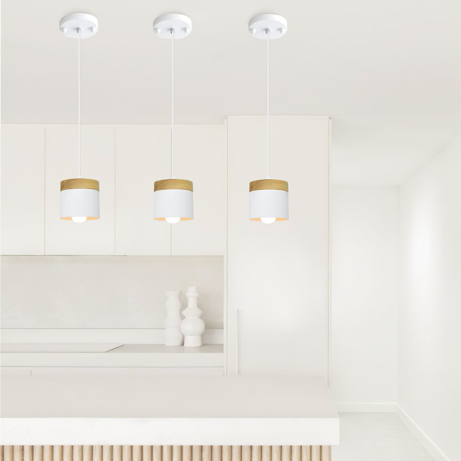 Suspendu Pendant Light