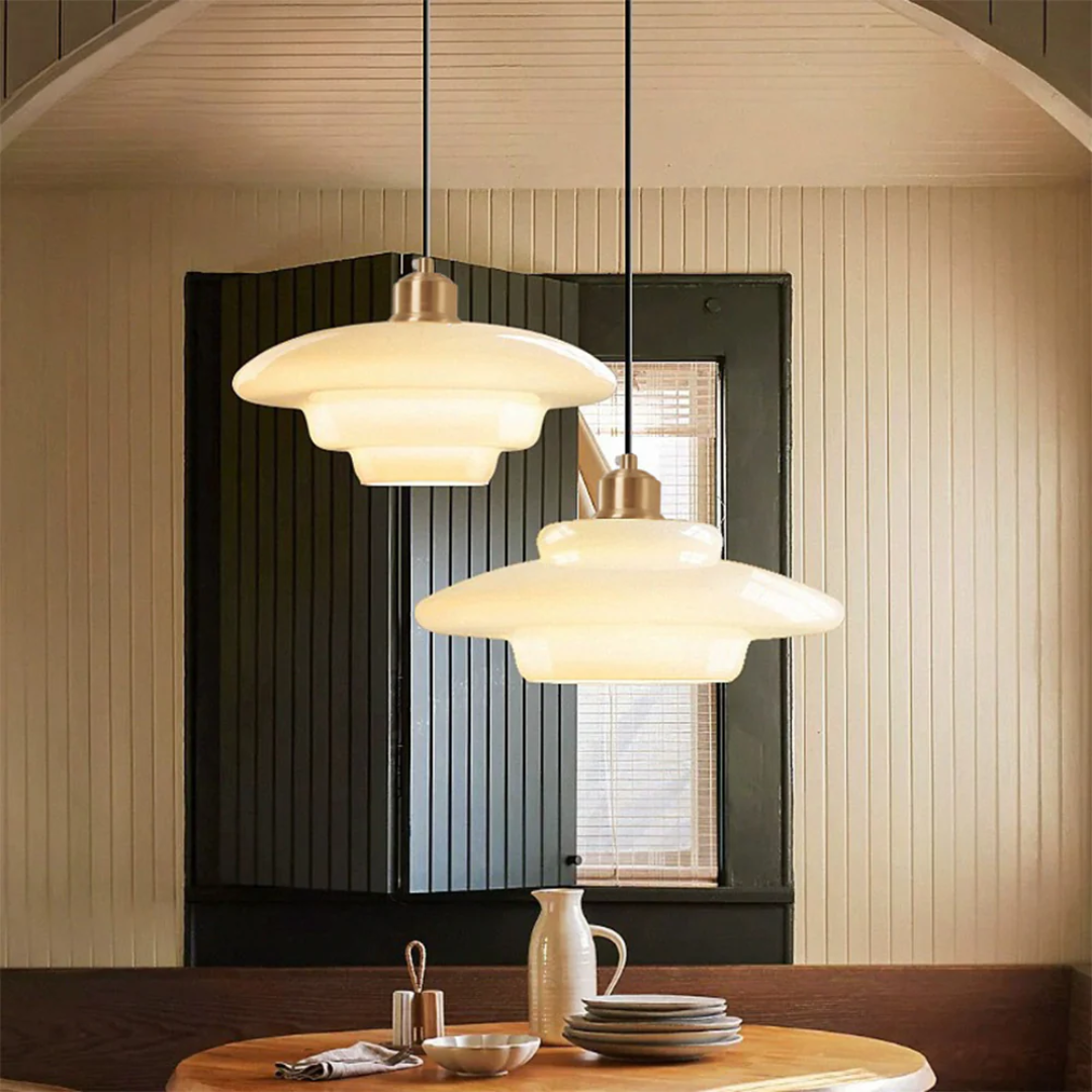 Casqen Pendant Light