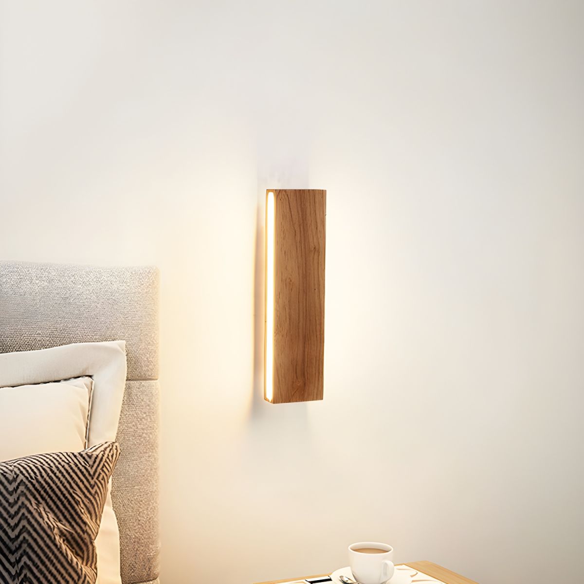 Norello Rotatable Wall Light