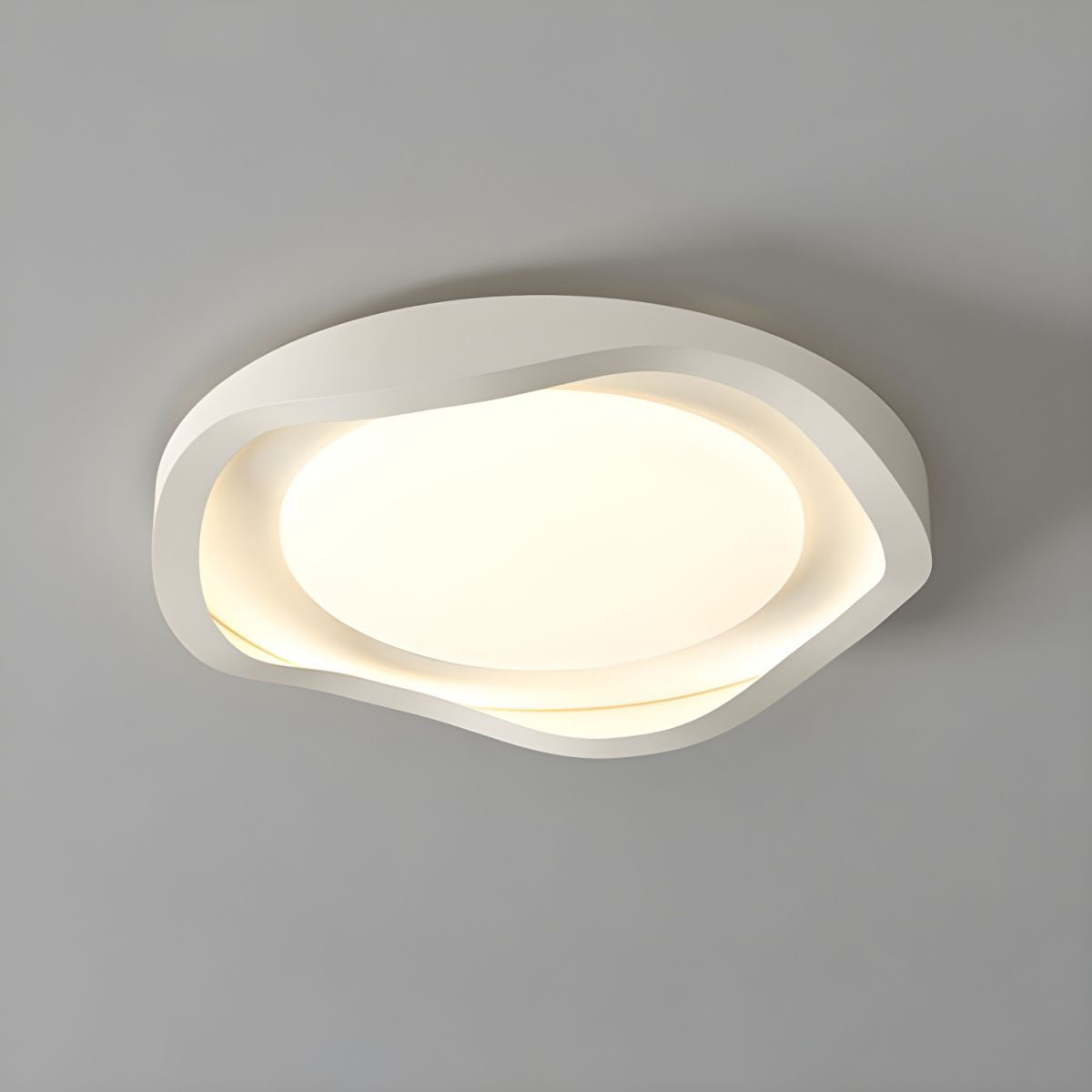 Dome Waved Ceiling Light