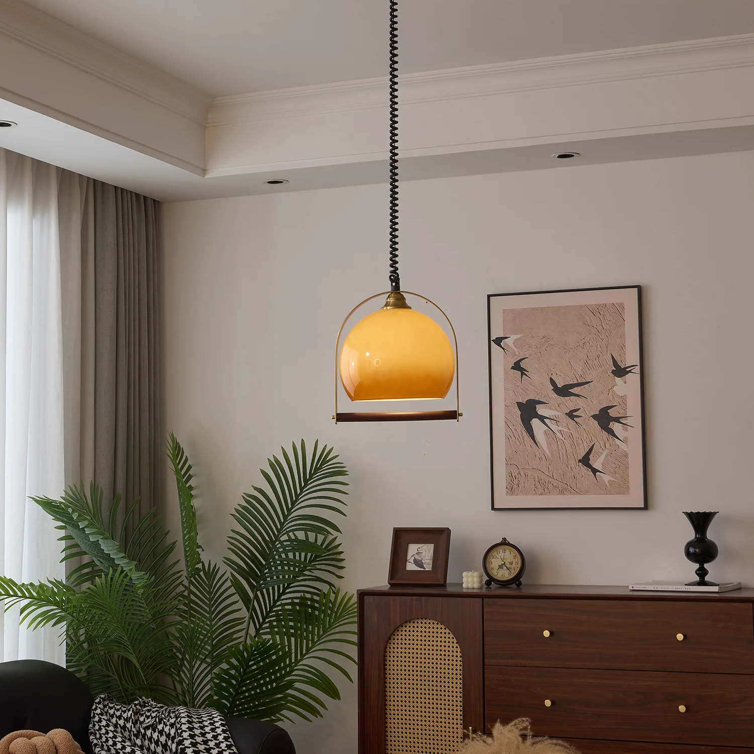 Arcyon Pendant Light