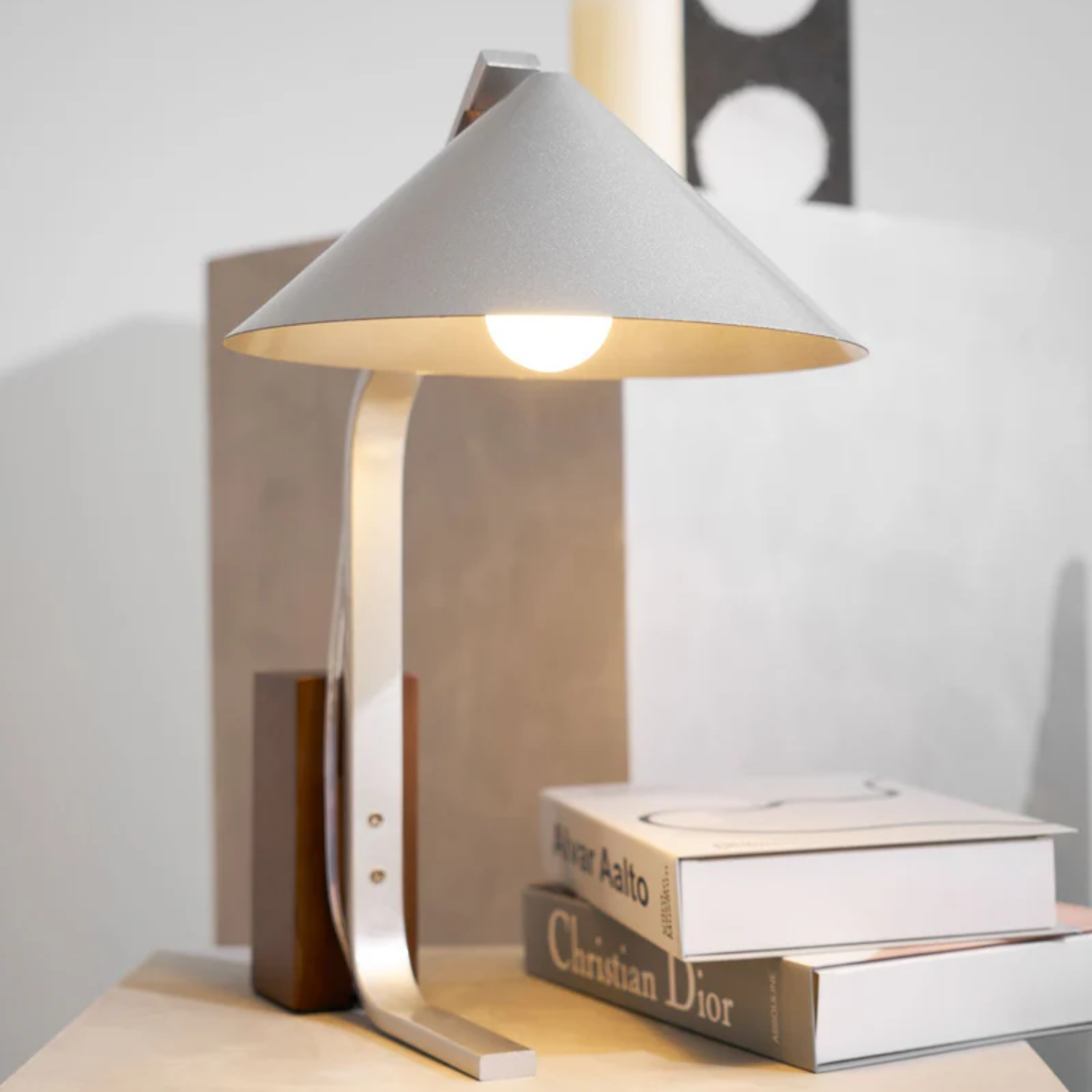 Arumeca Table Lamp