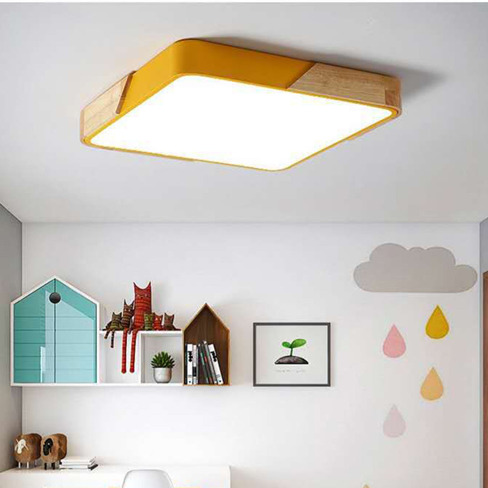 Travenor Ceiling Light