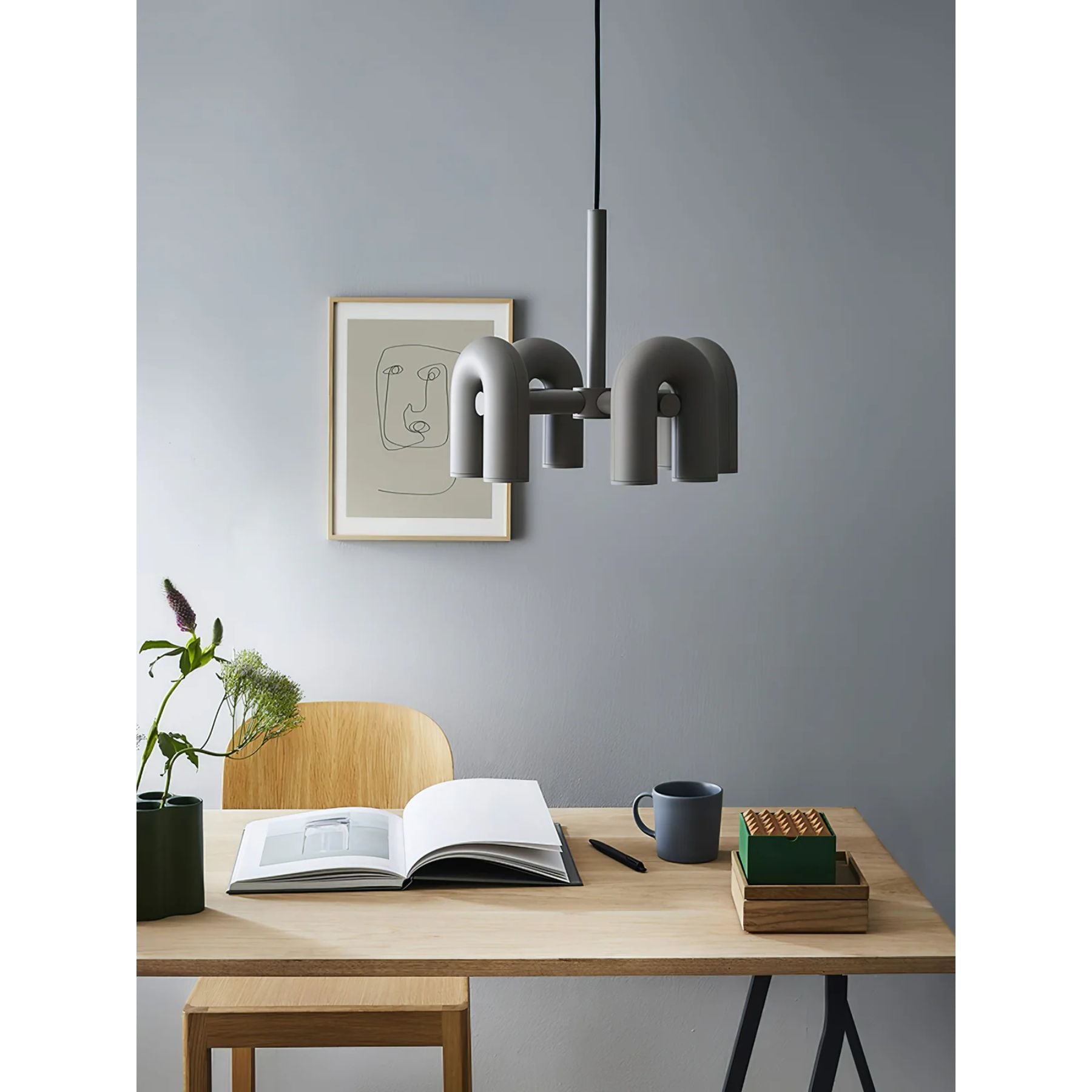 Kuben Pendant Light