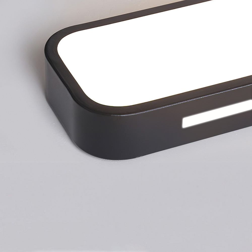 Longus Ceiling Light