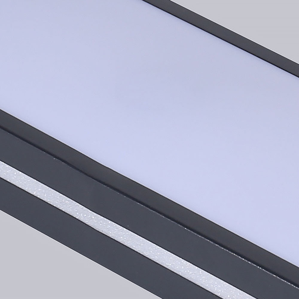 Longus Ceiling Light