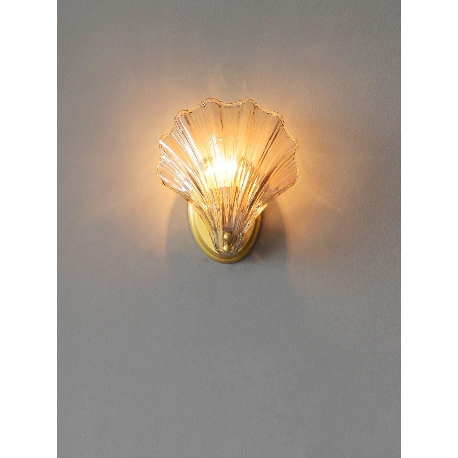Sio Shell Wall Light