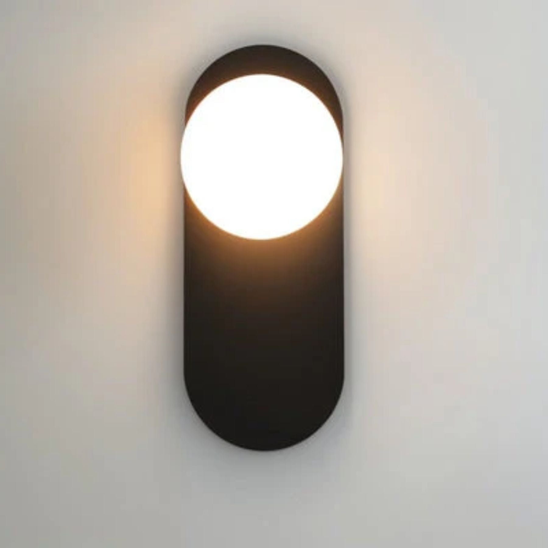 Lumon Design Wall Light