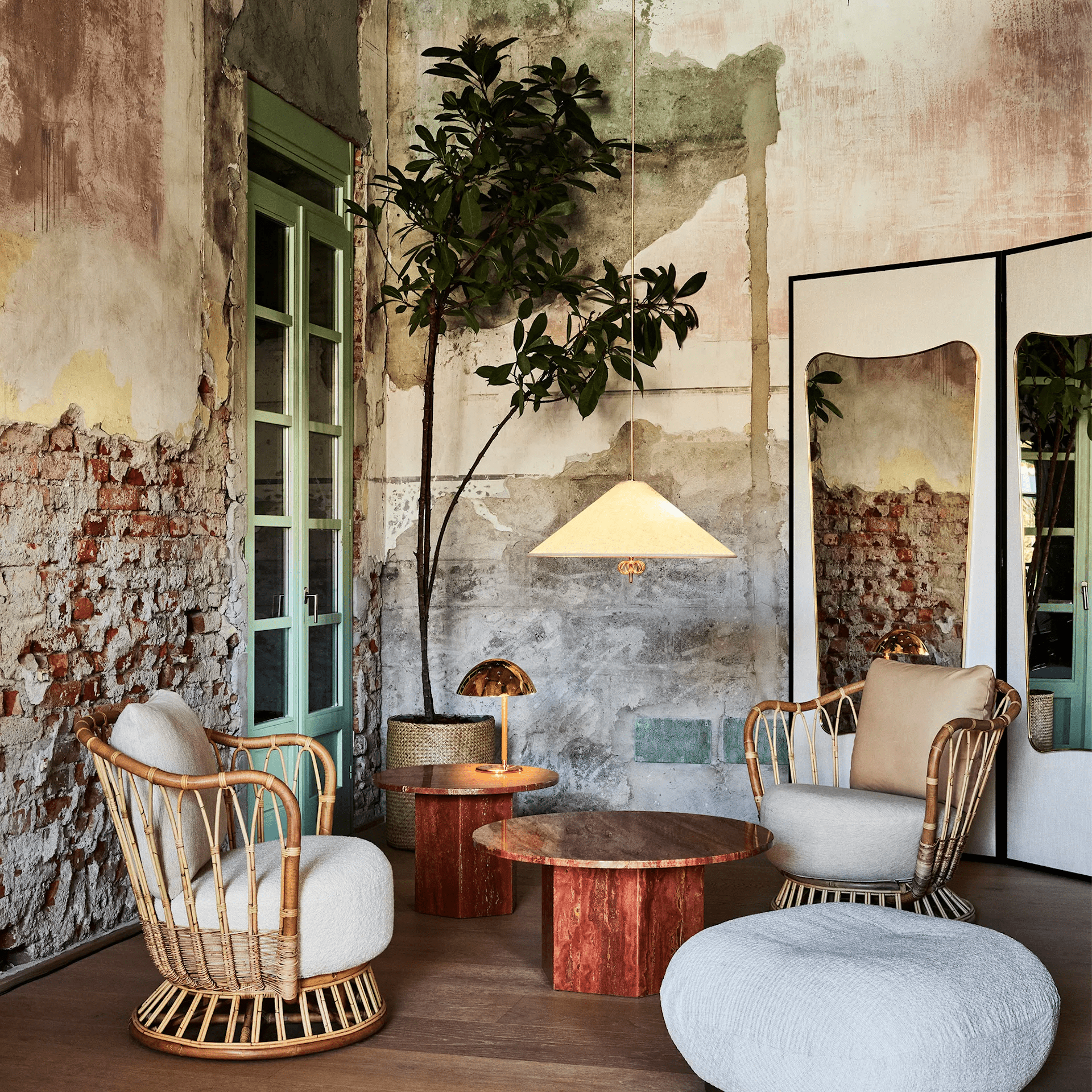 Mynevca Pendant Light