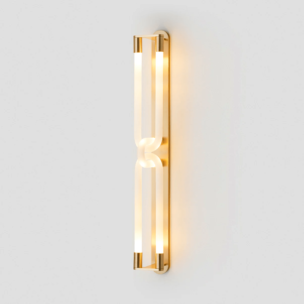 Loracus Wall Light