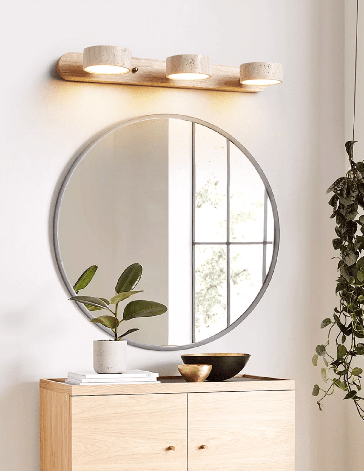 Thelton Modern Wall Light