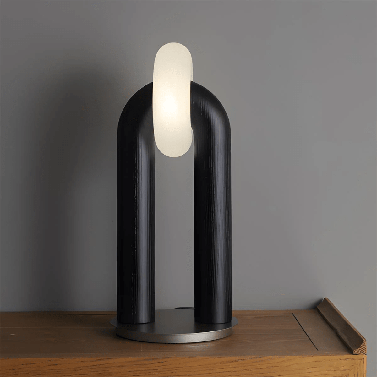 Disc Wooden Table Lamp
