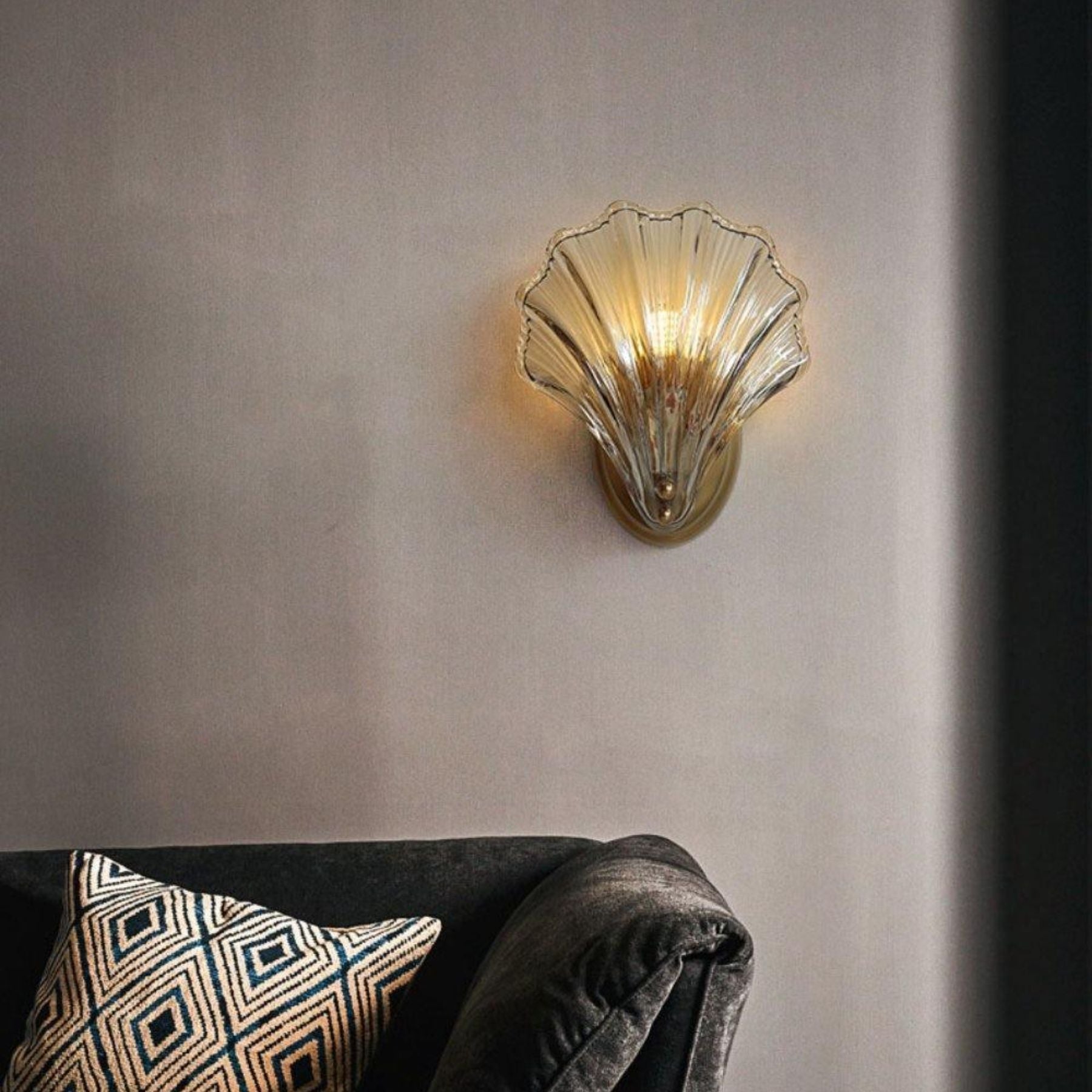 Sio Shell Wall Light