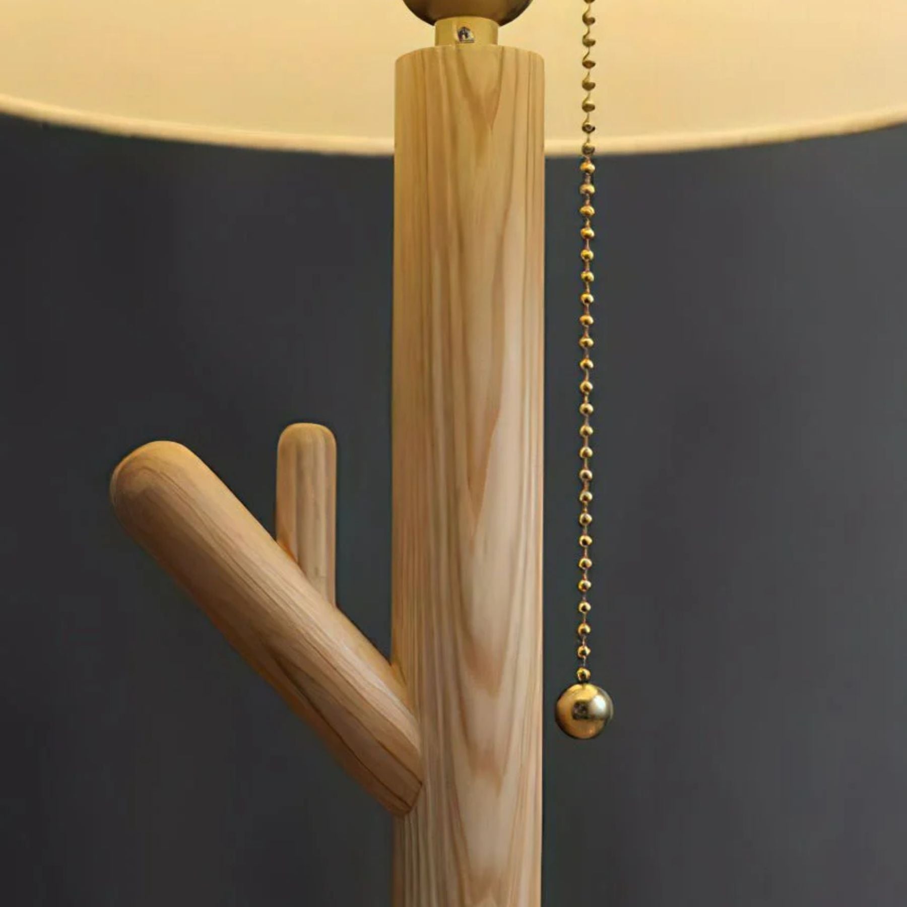 Tifisca Table Lamp