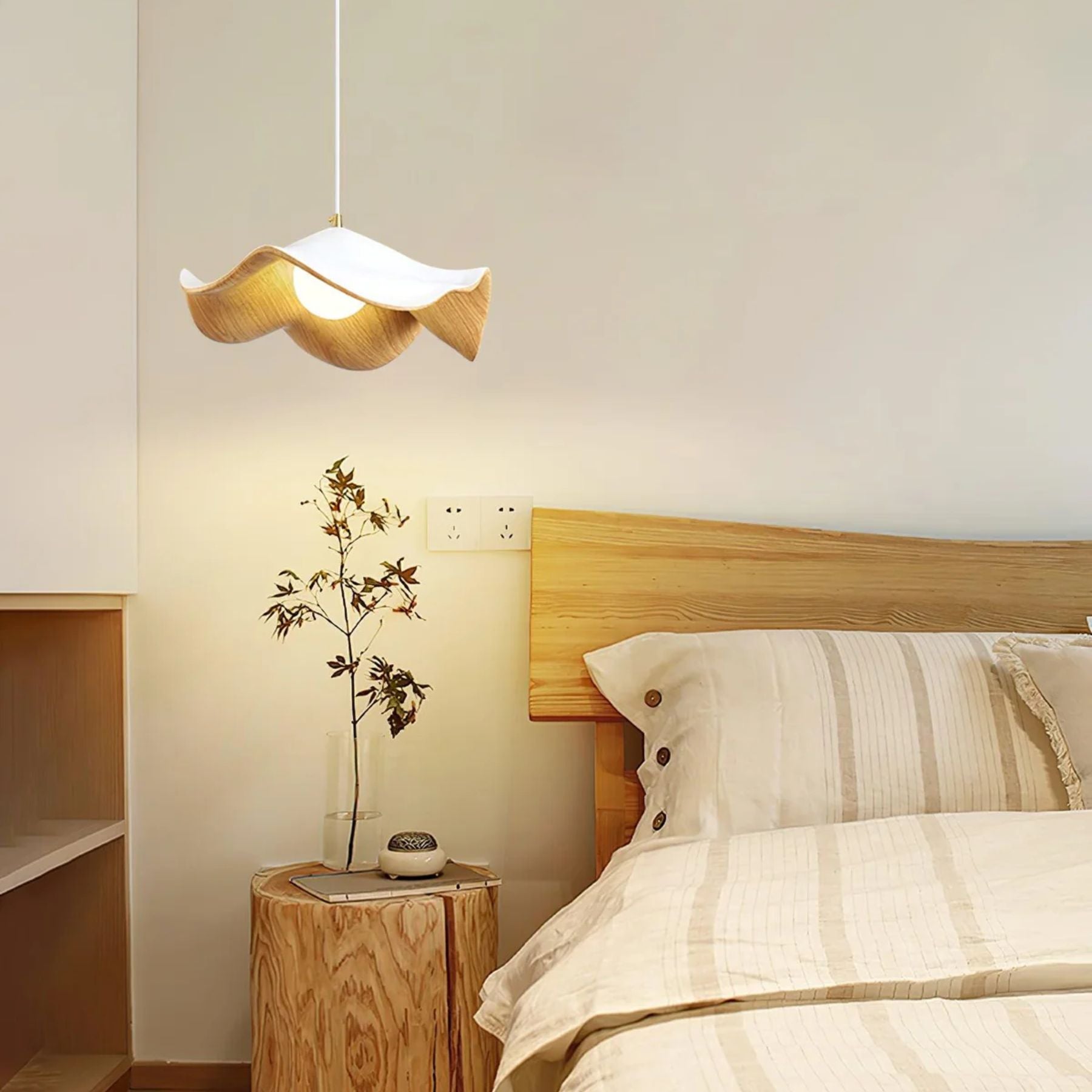 LisFlower Pendant Light