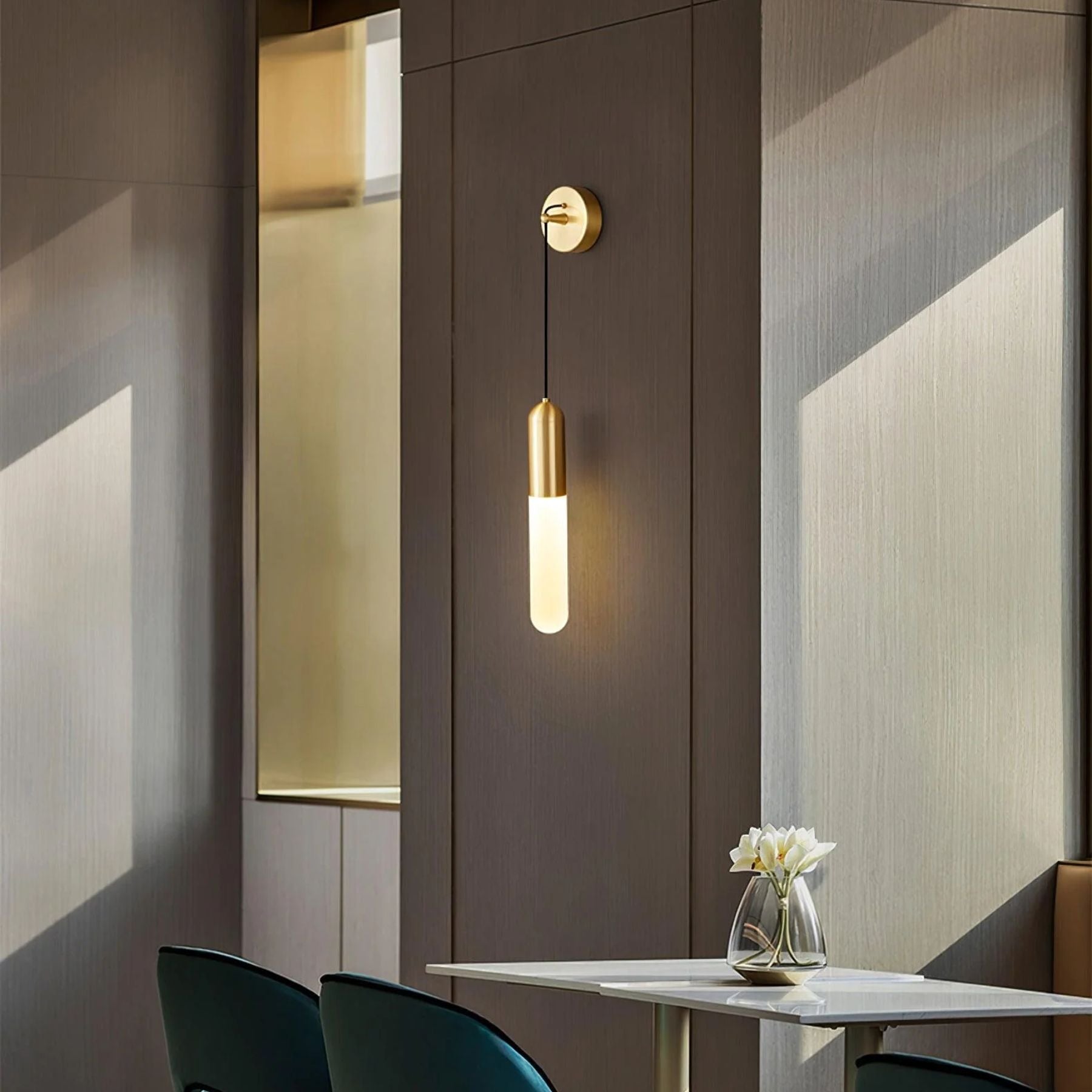 Felome Wall Light