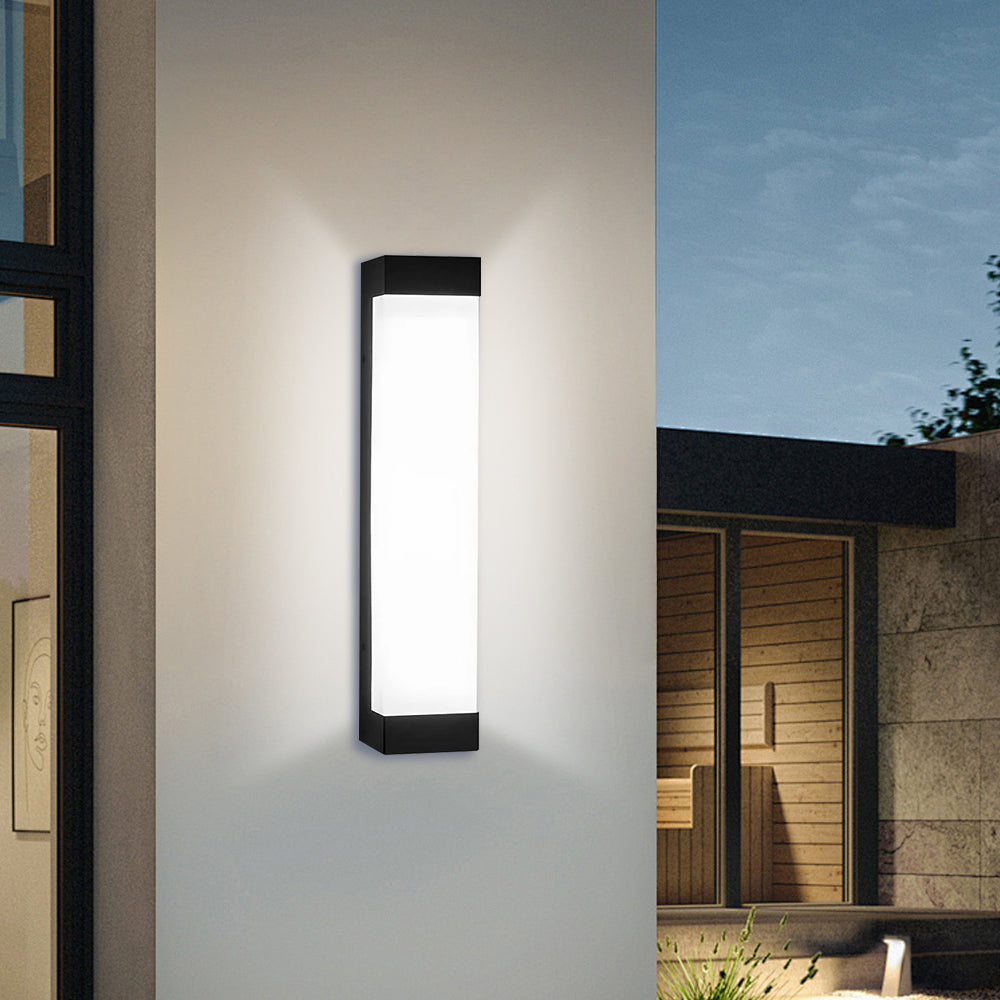 Kavon Wall Light For Outdoors