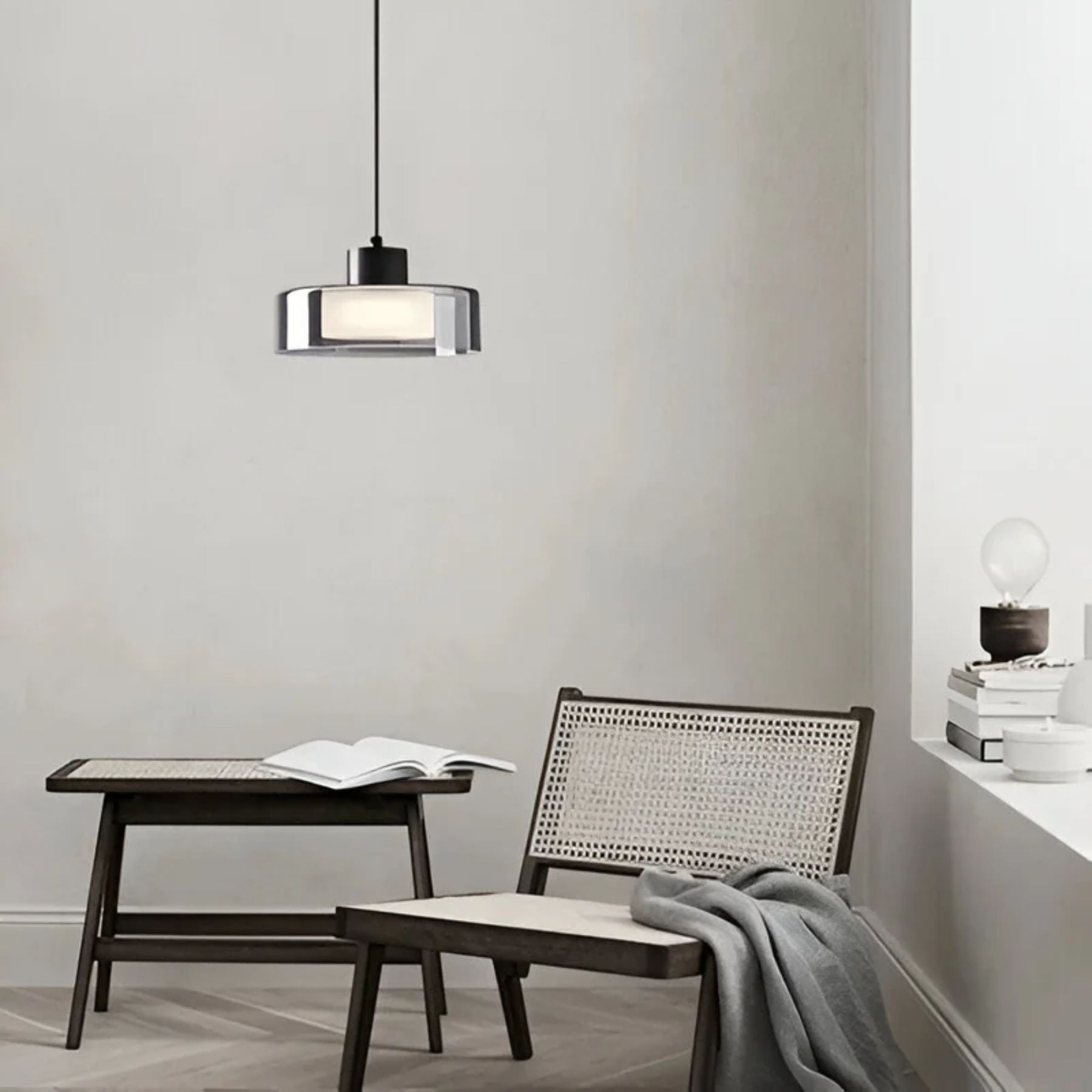 Savono Glass Pendant Light