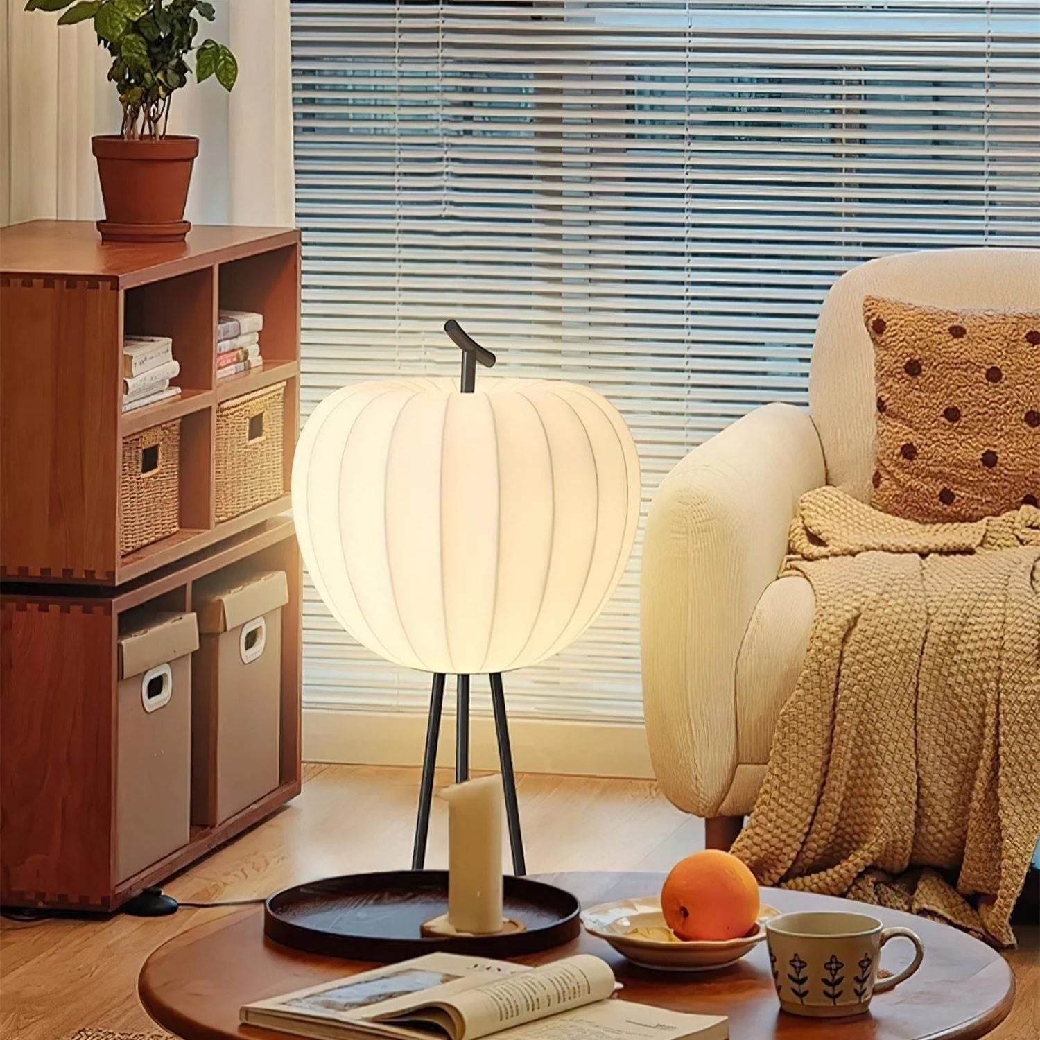 Meltoza Floor Lamp