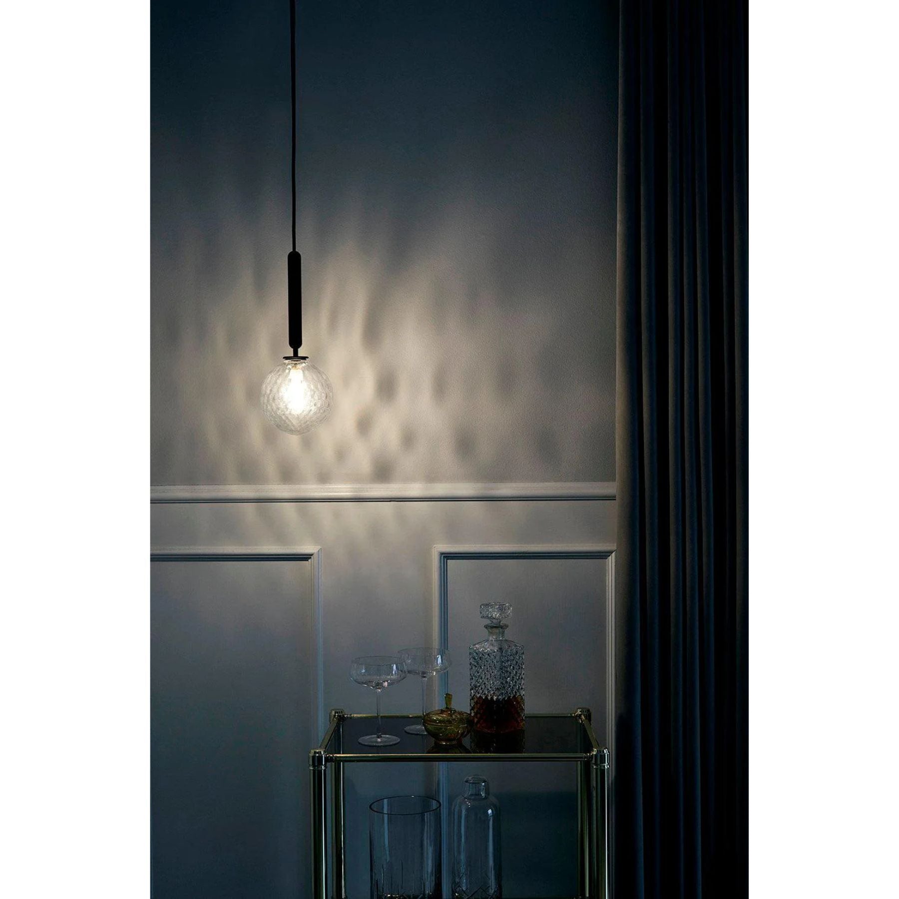 Sircae Orb Pendant Light