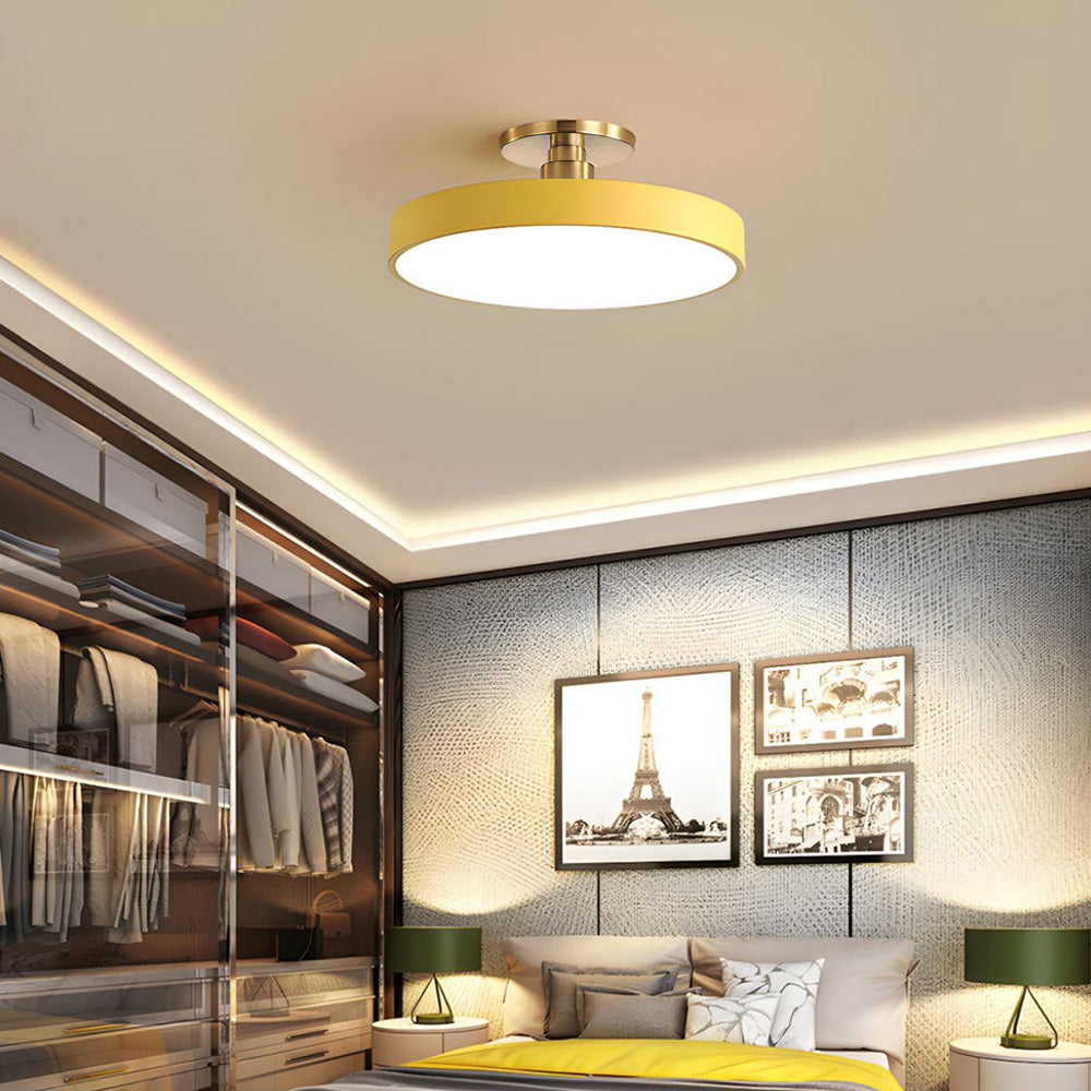 Concize Ceiling Light