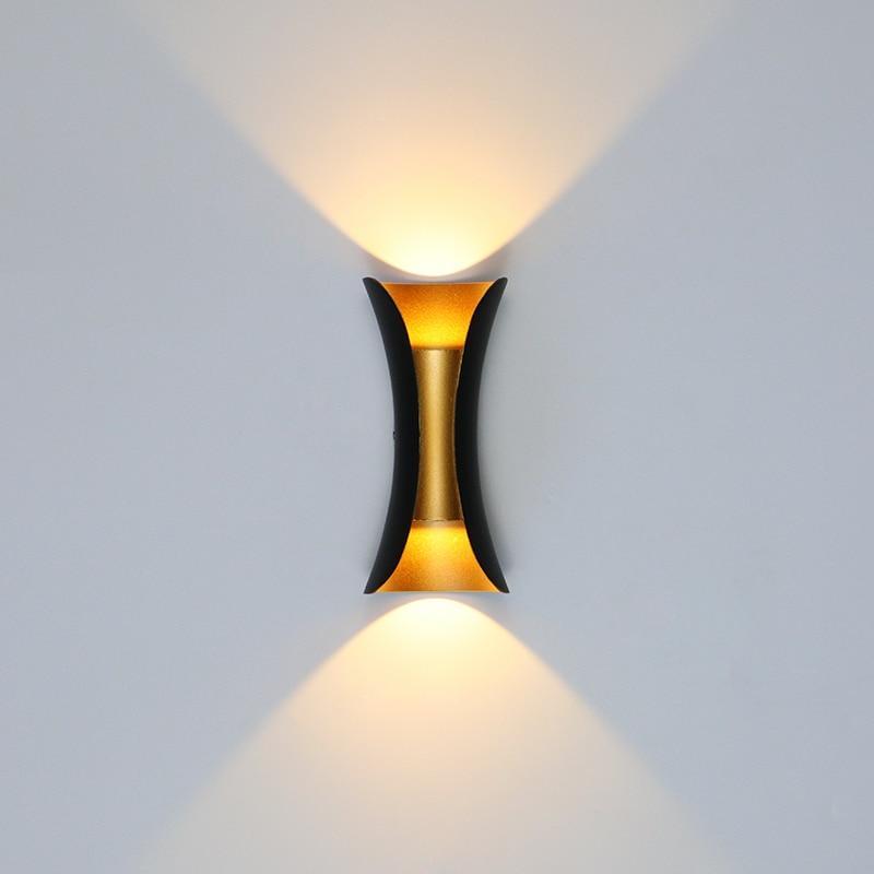 Fenlin Outdoor Wall Light