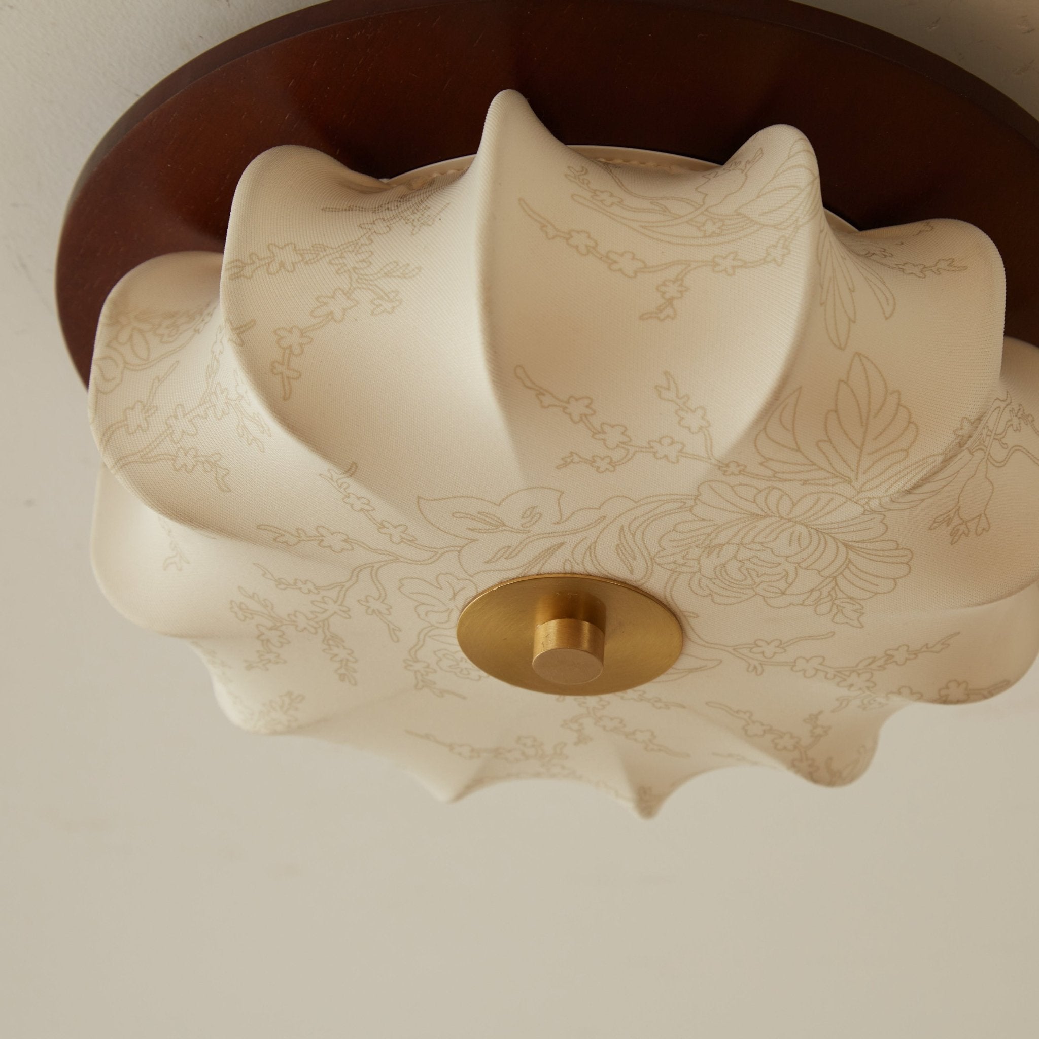 Esciro Ceiling Light