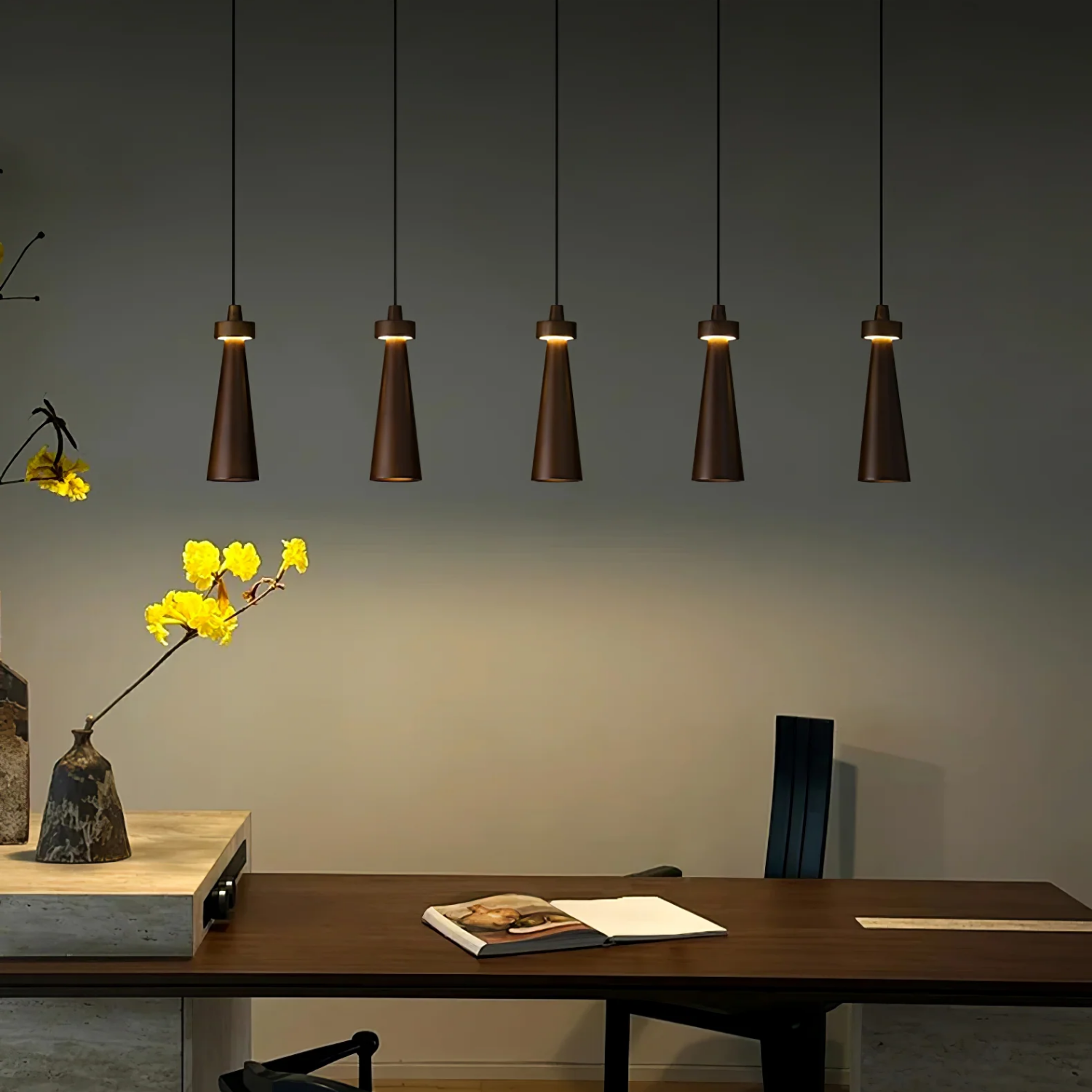Lomote Pendant Light