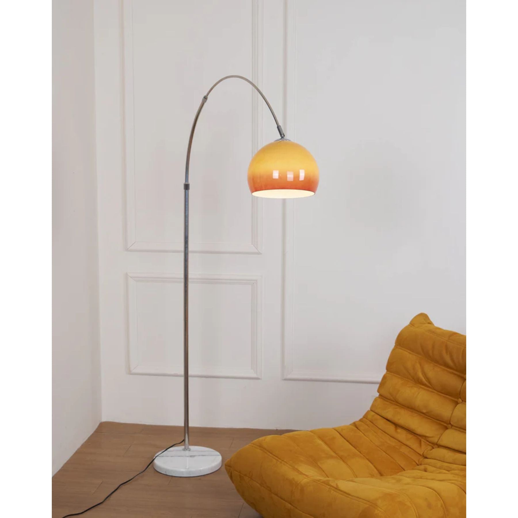 Tyllon Floor Lamp