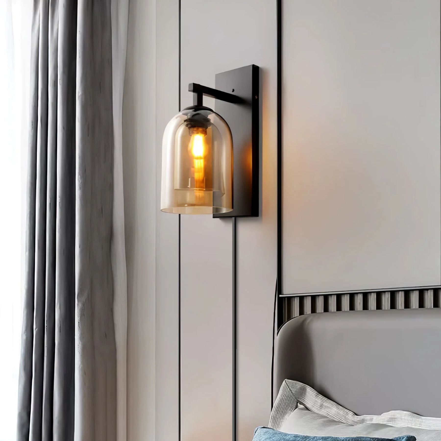 Qlarez Wall Light