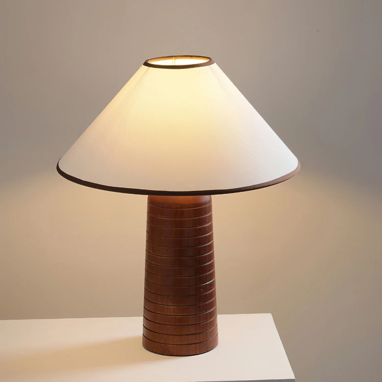 Zarismo Table Lamp
