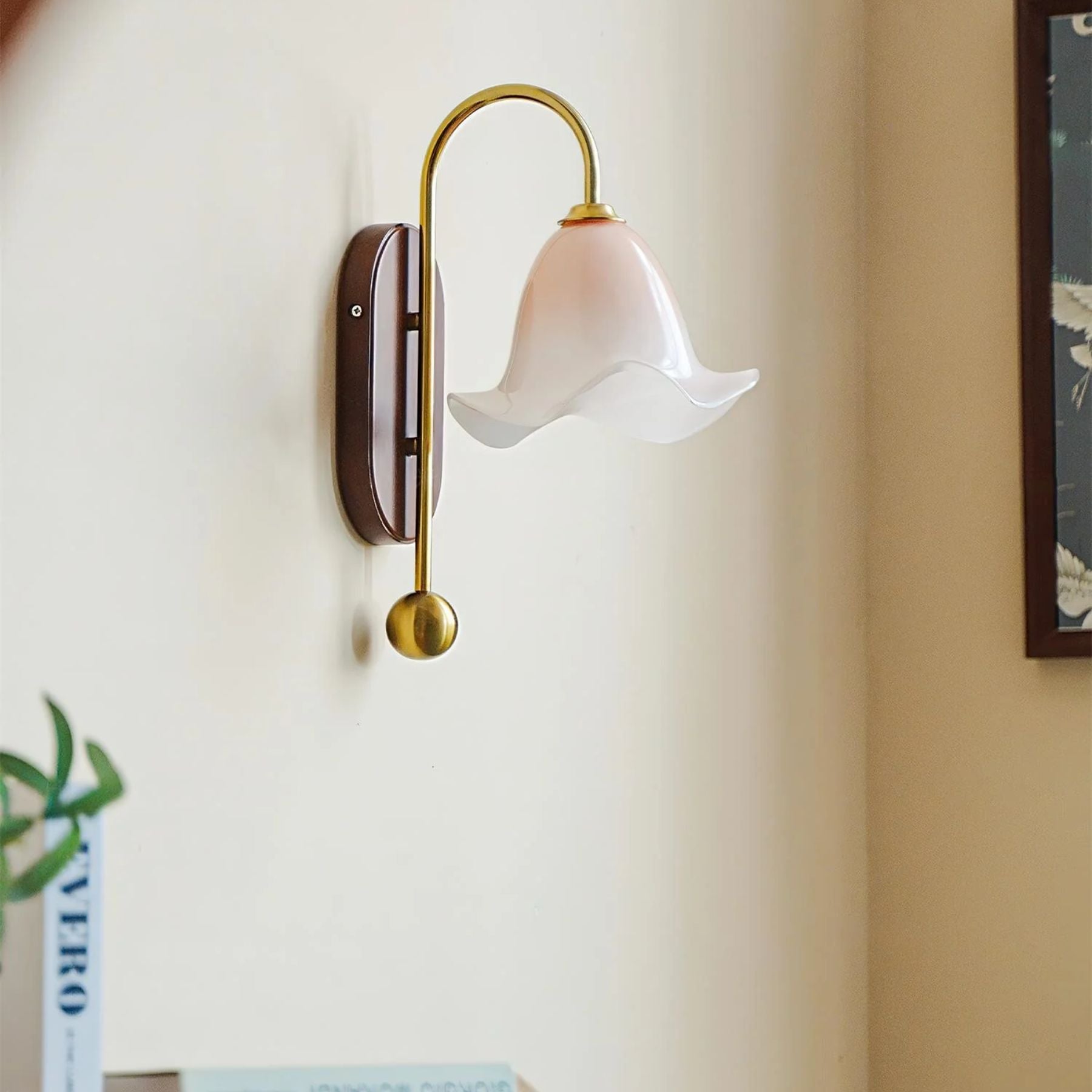 Loventis Wall Light