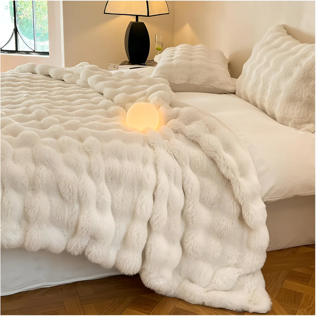 Mila Comfortable Soft Fleece Blanket