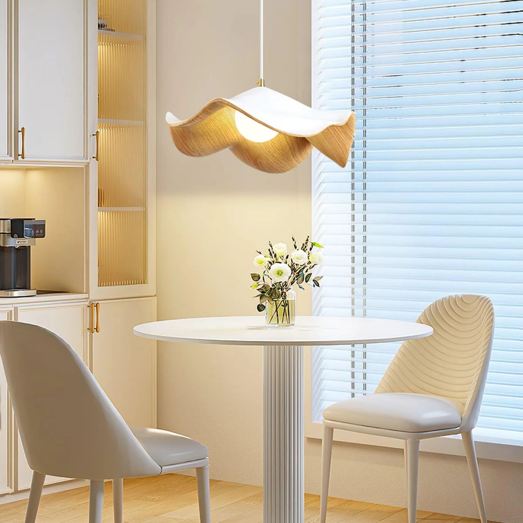 LisFlower Pendant Light
