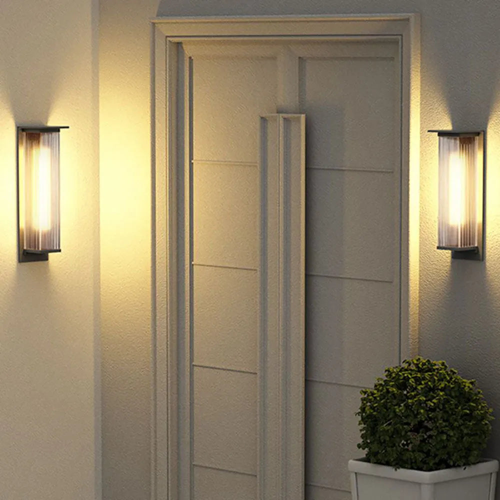 Fenioer Outdoor Wall Light