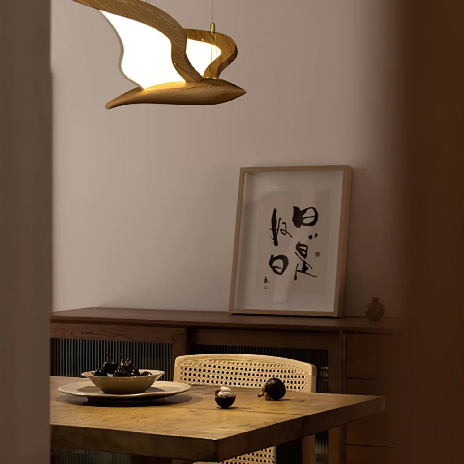 Melwing Pendant Light