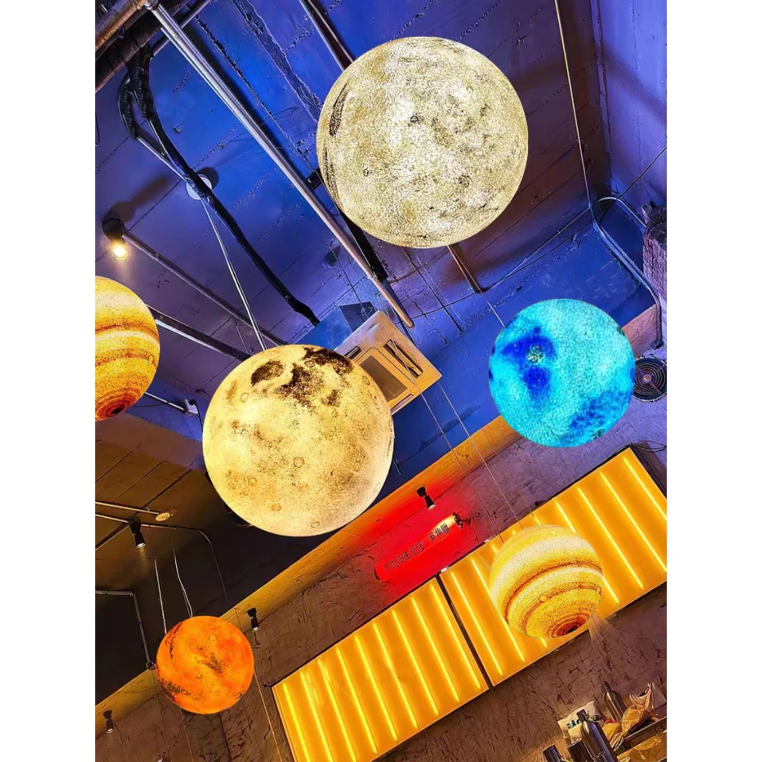 Nyzo Planet Design Pendant Light