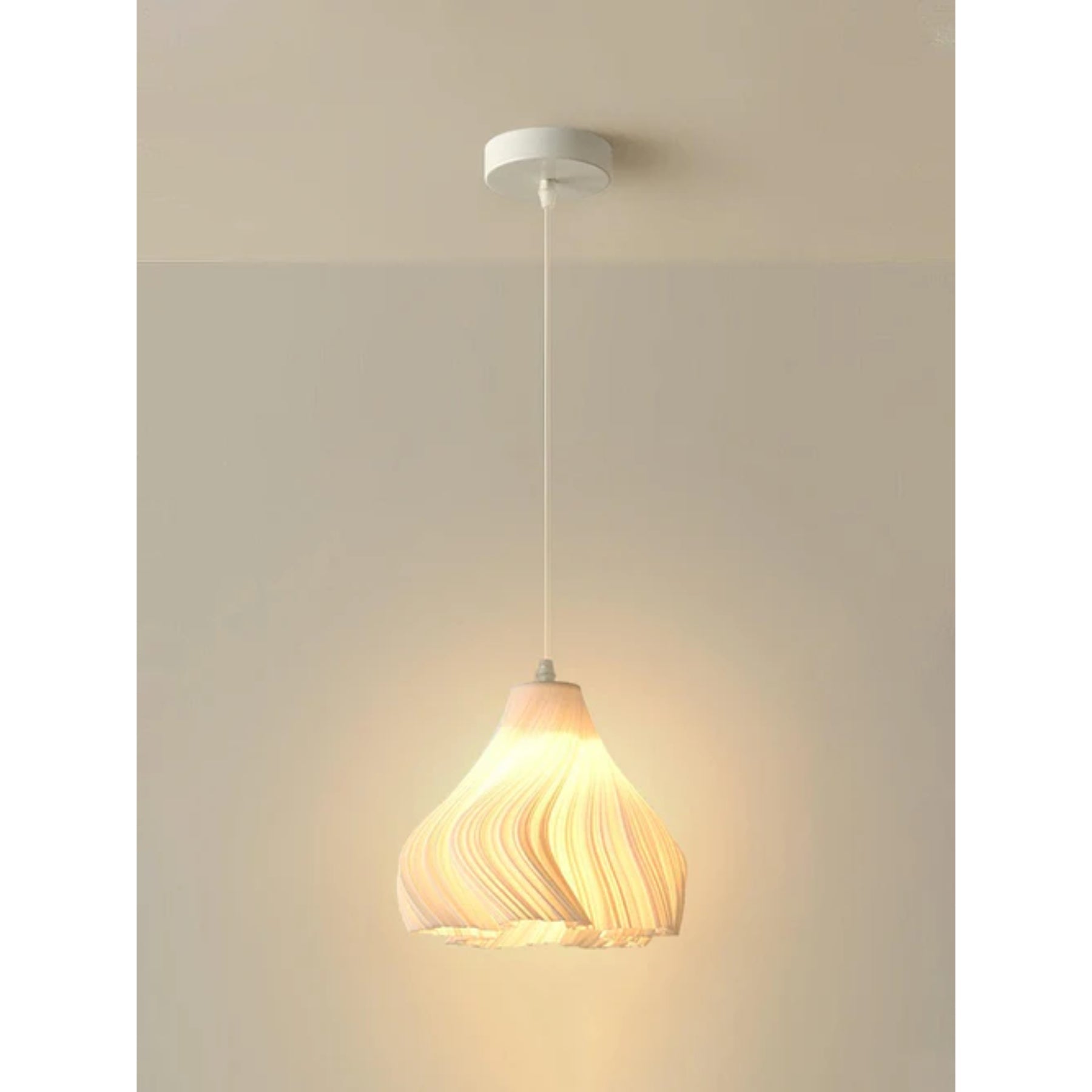 Mezzo Wave Pendant Light