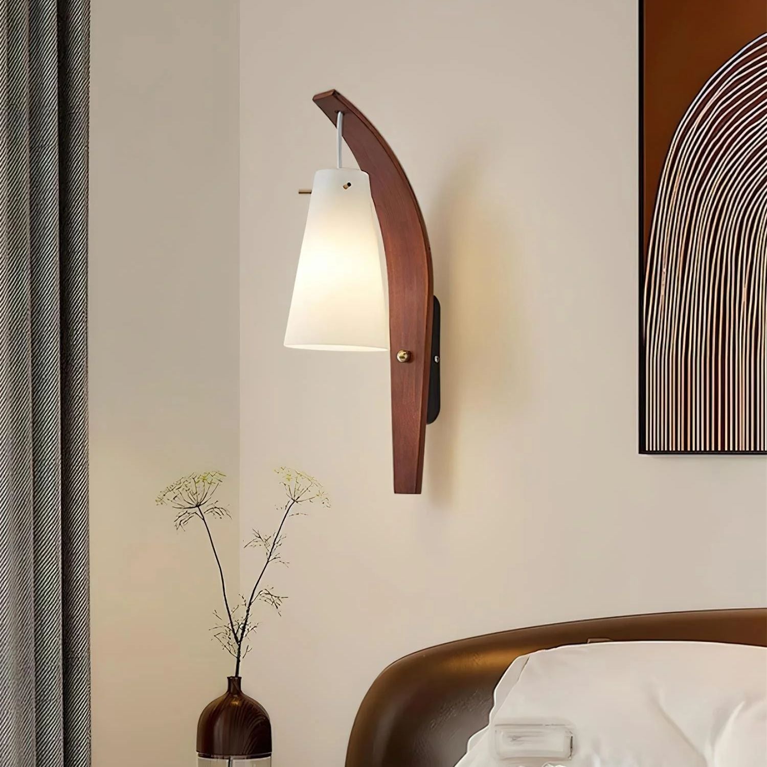 Kayvo Wall Light