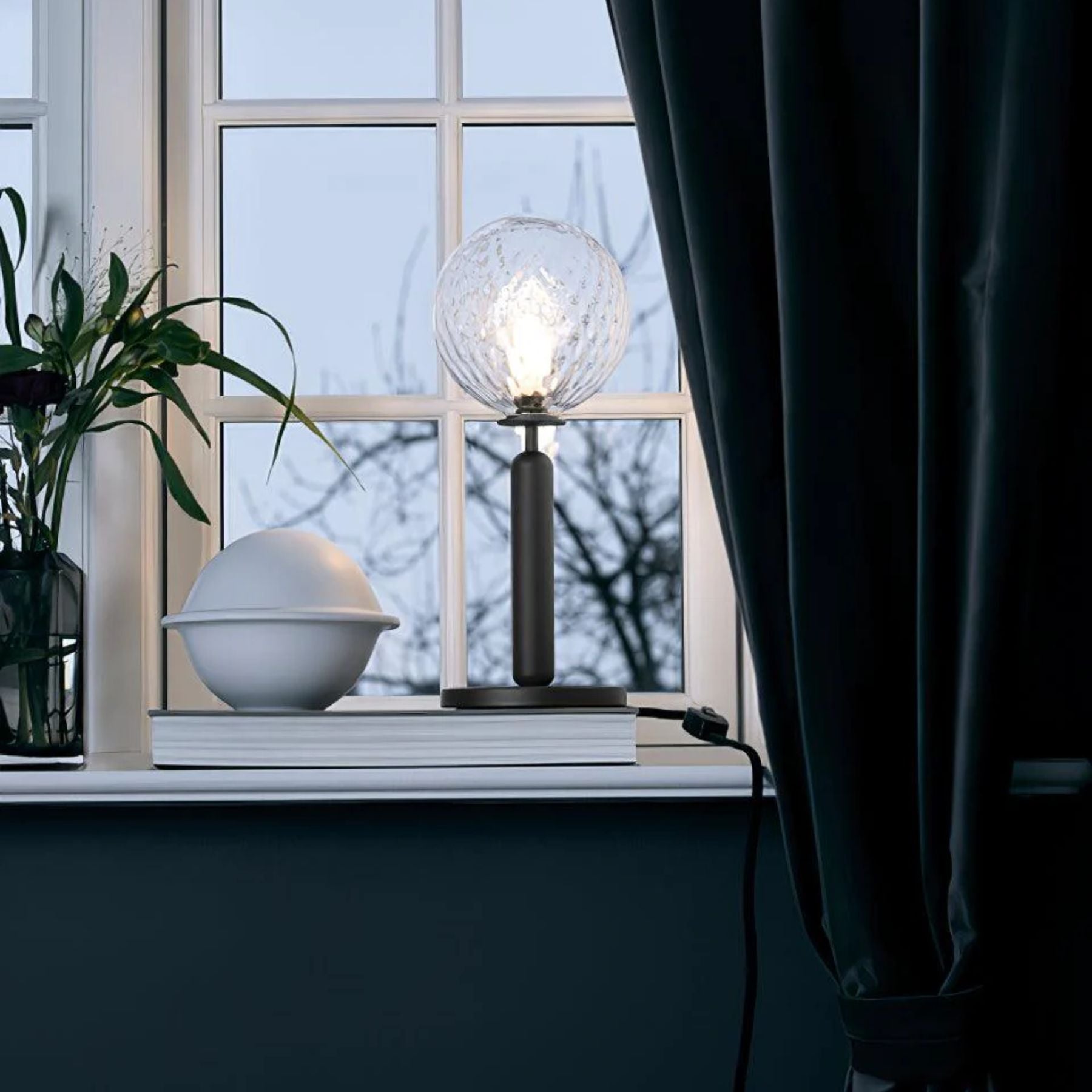Sircae Table Lamp